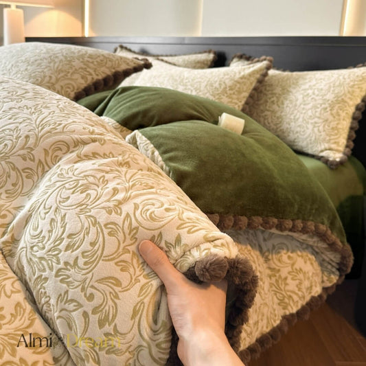 Embossed Velvet Bedding Set