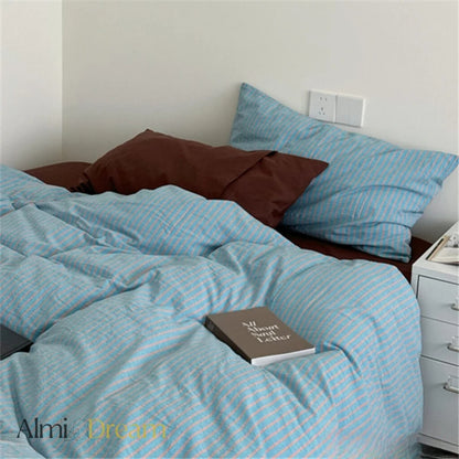 Dreamy Stripe Bedding Set
