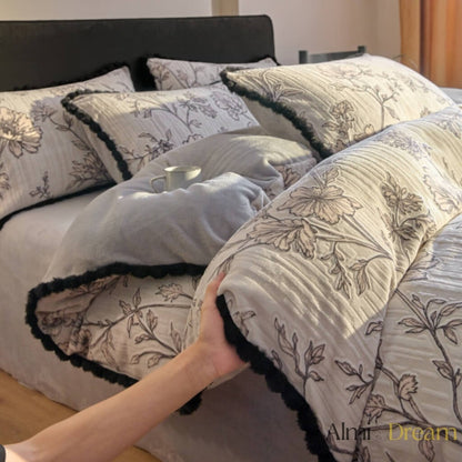 Embossed Velvet Bedding Set